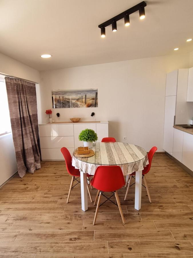 Apartments Sky Brela Luaran gambar